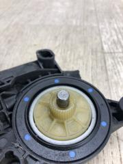 Моторчик стеклоподъемника задний правый VOLKSWAGEN JETTA USA 10-17 162 CBTA 2.5L