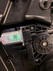 Стеклоподъемник задний левый JOURNEY 08-20 2013 JC 3.6 ERB