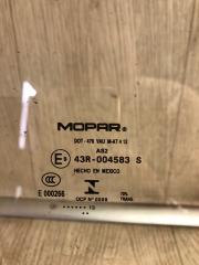 Стекло двери переднее правое JOURNEY 08-20 2013 JC 3.6 ERB