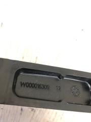 Поводок стеклоочистителя передний правый PASSAT B8 14- 2015 A32 1.8 CPRA