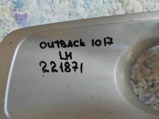 Накладка противотуманной фары передняя левая OUTBACK 09-14 BR 2010 2.5 EJ253