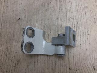 Петля двери нижняя задняя левая RENEGADE (BU) 14- 2015 BU 2.4 ED6