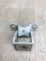 Петля крышки багажника RENEGADE (BU) 14- 2015 BU 2.4 ED6