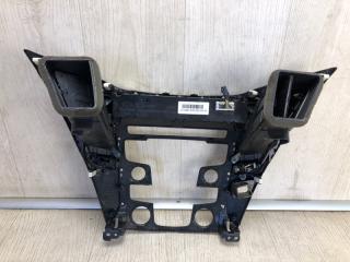 Накладка торпедо центр. SONATA YF 10-14 2012 YF 2.4 G4KK