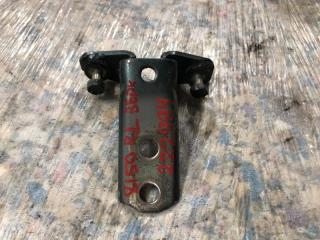 Петля двери верхняя задняя левая MITSUBISHI OUTLANDER 03-07 2006