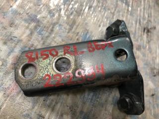 Петля двери верхняя задняя левая OUTLANDER 03-07 2006 Внедорожник 2.4 4G69