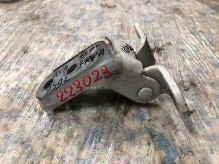 Петля двери верхняя передняя правая TOYOTA AVALON 05-12 Седан 3.5 2GR-FE