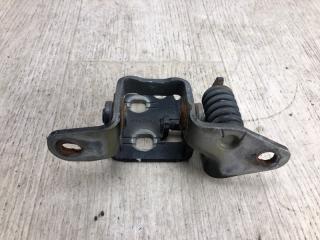 Петля двери нижняя передняя правая PATRIOT 10-17 2015 MK74 2.4 ED3