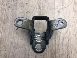 Петля двери верхняя передняя правая PATRIOT 10-17 2010 MK74 2.0 ECN