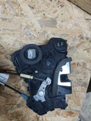 Замок двери передний правый TOYOTA RAV4 05-12