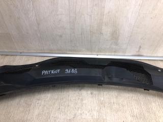 Пластик под лобовое стекло / Жабо PATRIOT 10-17 2010 MK74 2.0 ECN