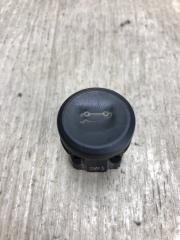 Кнопка открывания багажника внутренняя CRUZE 15- 2019 J400 1.4T LE2