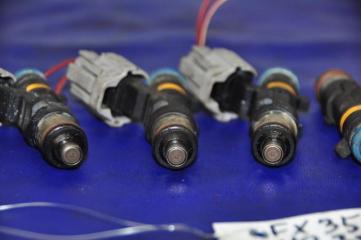 Форсунка топливная FX S50 03-08 2007 Внедорожник 3.5