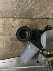 Стеклоподъемник задний правый LEXUS GS350 GS300 05-11