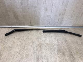 Поводок стеклоочистителя передний правый PASSAT B7 11-15 2014 A32 1.8 CPRA