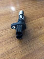 Датчик положения коленвала TOYOTA CAMRY 55 14-17 ASV50 2.5 2ARFE