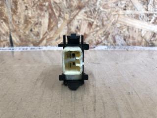 Кнопка центрального замка передняя правая TOYOTA CAMRY 30 02-06 Седан 3.0 1MZFE