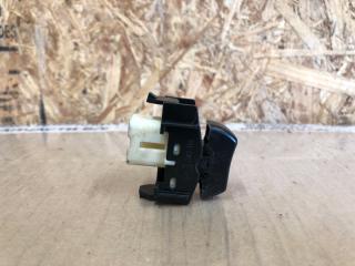 Кнопка центрального замка передняя правая CAMRY 30 02-06 2002 Седан 3.0 1MZFE