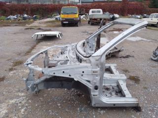 Передняя часть OUTLANDER XL 05-13