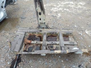 Стойка кузова средняя левая SUBARU TRIBECA B10 07-13