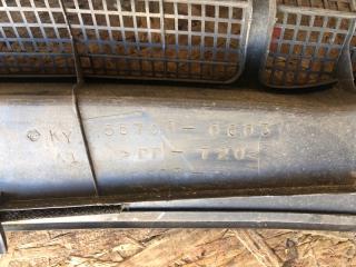 Пластик под лобовое стекло / Жабо CAMRY 30 02-06 2002 Седан 3.0 1MZFE