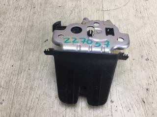 Замок крышки багажника VOLKSWAGEN JETTA USA 18- 2018