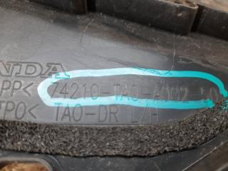 Пластик под лобовое стекло / Жабо левый HONDA CROSSTOUR 09-15 3.5