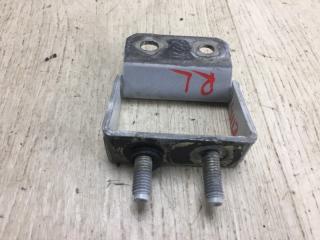 Петля крышки багажника левая NISSAN ROGUE 08-15 S35 2.5 QR25DE