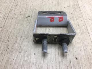 Петля крышки багажника правая NISSAN ROGUE 08-15 S35 2.5 QR25DE