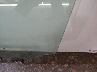 Стекло двери переднее левое RAV4 05-12