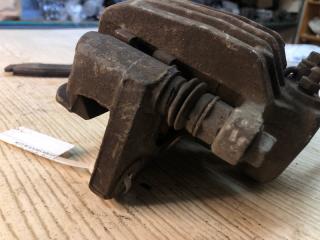 Суппорт тормозной задний правый SANTA FE (CM) 05-12 CM