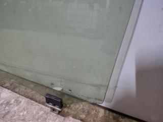 Стекло двери заднее левое PRIUS - 30 09-17