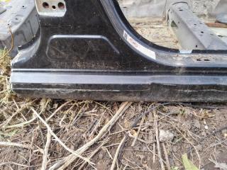 Стойка кузова средняя правая AURIS 06-12