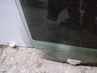 Стекло двери заднее правое ALTIMA L33 12-18 2015 L33 2.5