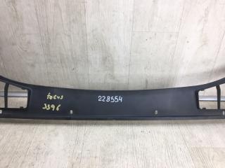 Пластик под лобовое стекло / Жабо FORD FOCUS 10-18 CB8 2.0 XQDA