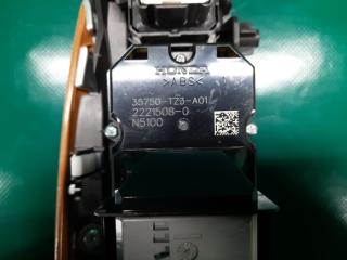 Блок управления стеклоподъемниками передний левый TLX 14-17 2015 Седан 2.4