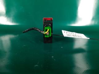 Кнопка аварийной сигнализации RL 05-12 2008 Седан 3.5