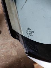 Стекло двери глухое заднее левое JETTA USA 10-17