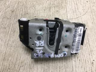 Замок двери задний правый JEEP COMPASS 06-16 2016 Б/У Замок двери задний правый JEEP COMPASS 06-16 2016