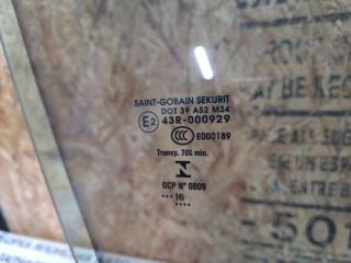 Стекло двери переднее правое INFINITI QX30 16-20 Внедорожник 2.0 20PET