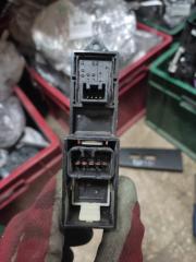 Кнопка стеклоподъемника передняя правая MITSUBISHI GALANT 03-12
