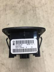 Кнопка стеклоподъемника передняя правая DODGE DART 12-16 PF 2.4 ED8