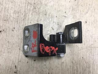 Петля двери верхняя передняя правая DODGE DART 12-16 2015