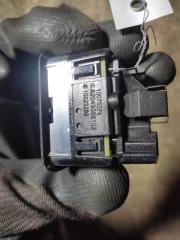 Кнопка стеклоподъемника передняя правая INFINITI QX30 16-20 Внедорожник 2.0 20PET