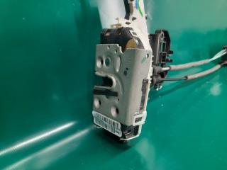 Замок двери задний левый CHEROKEE 14- 2015 Внедорожник 2.4