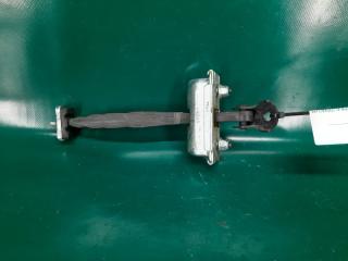 Ограничитель двери задний левый CHEROKEE 14- 2015 Внедорожник 2.4