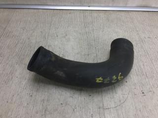 Патрубок интеркулера NISSAN JUKE 10-19 2011 Б/У Патрубок интеркулера NISSAN JUKE 10-19 2011