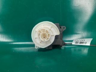 Моторчик заслонки печки TOYOTA CAMRY 55 14-17 2016