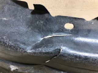 Подкрылок передний правый GS350 GS300 05-11