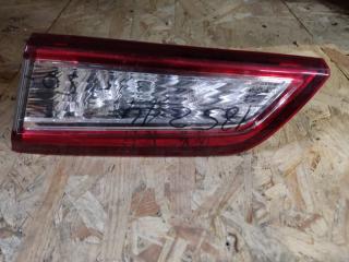 Фонарь внутренний задний правый TOYOTA CAMRY 50 12-15